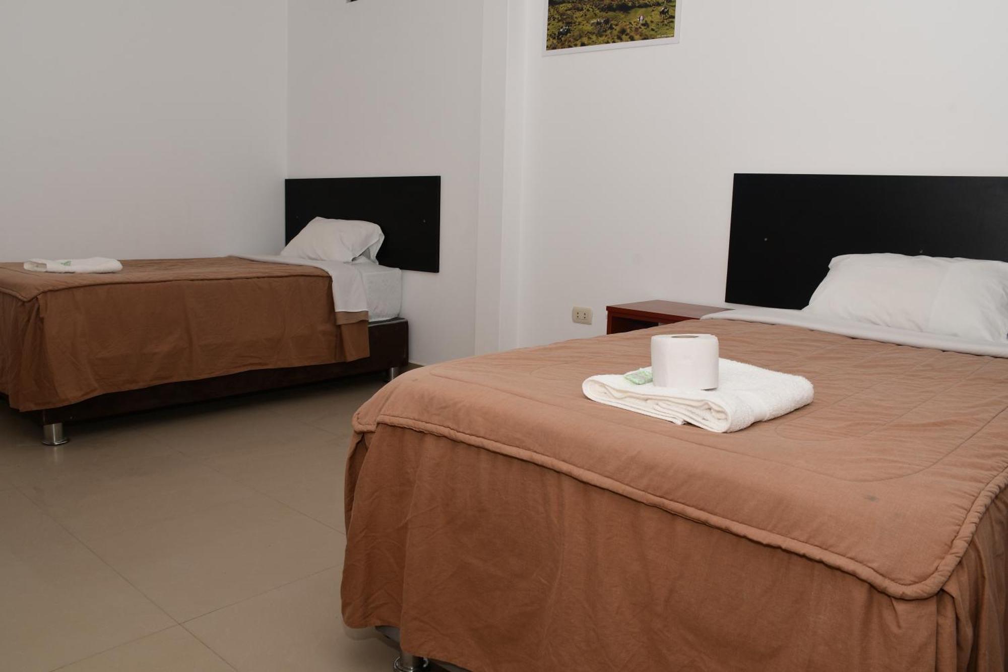 فندق La Casa Del Turista شاشابوياس المظهر الخارجي الصورة